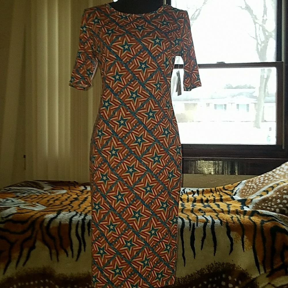 Lularoe dress